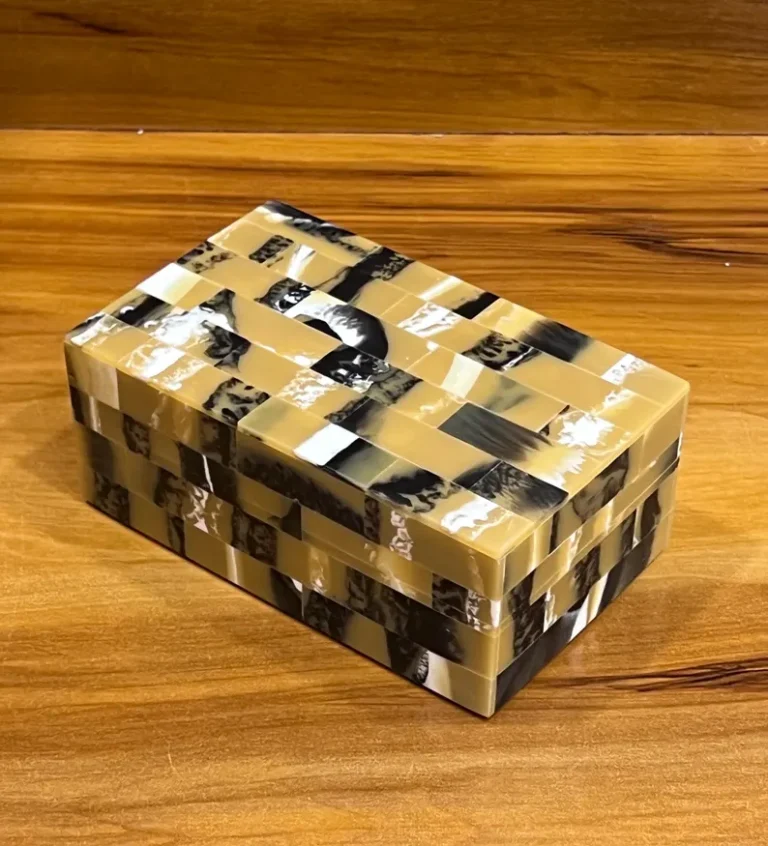 59002679-59002678-59002677-a_6f7dcd8f-d912-4165-bff8-7a3978f87762